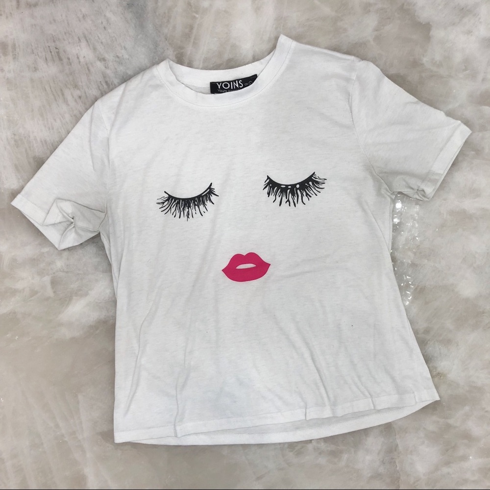 Makeup Short Sleeve T-shirt